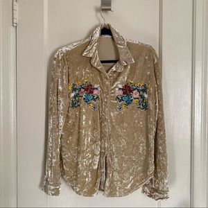 Velvet Button up
